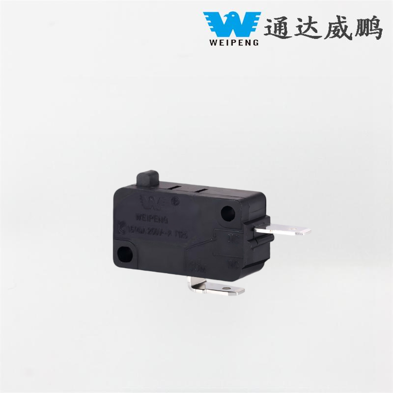 நீண்ட கையாளப்பட்ட கருப்பு கேம் கன்சோல் சுவிட்ச்